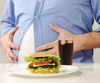 Med et dagligt colaforbrug følger også et større fedtlag og lavere niveau af det gode kolesterol.