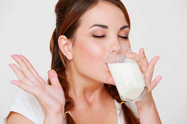 To glas mælk om dagen øger kvinders risiko for æggestokkræft.