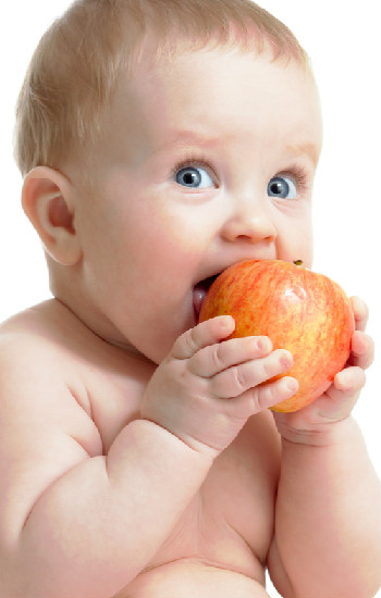 Hvis en baby selv kan vælge, tager den tilsyneladende det sunde valg.